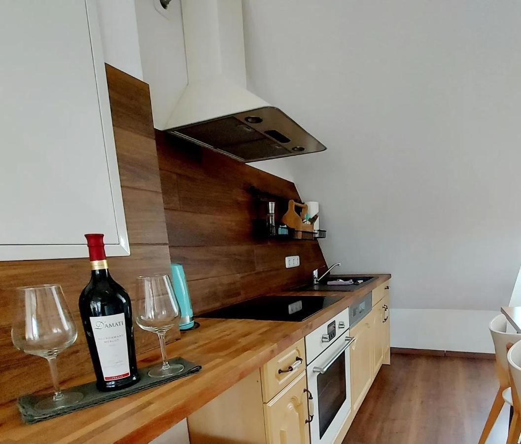 Hochwertige Ferienwohnung Direkt Am Wasser Mit Balkon Greifswald Exterior photo